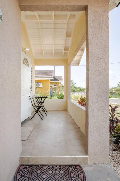 Bellarose At Colbeck ,Gated With Pool, Stylishly Modern Old Harbour Exterior foto